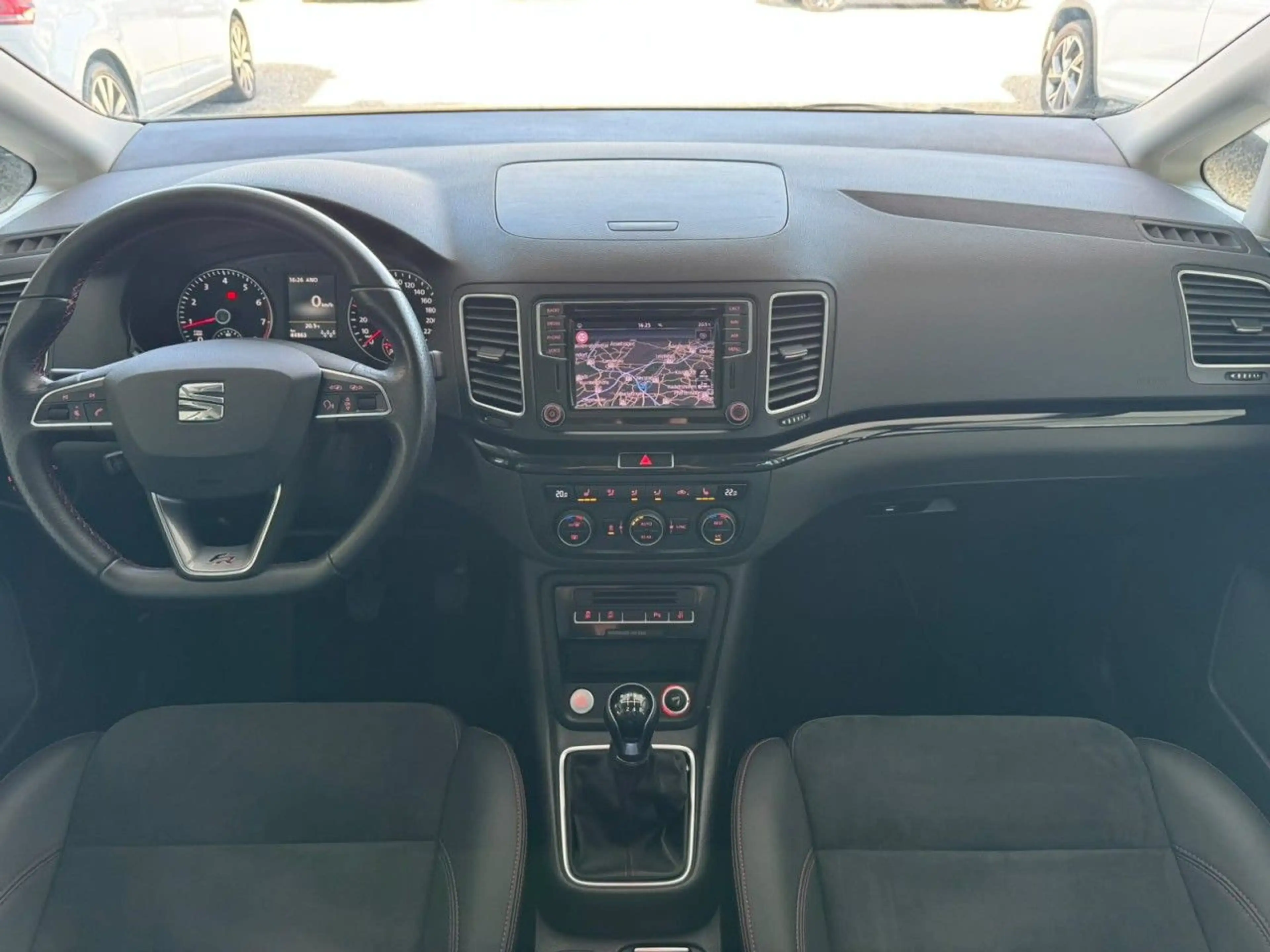 SEAT Alhambra 1.4 TSI FR,7-SITZE,STAND,ACC,KAMERA,DAB — photo 10