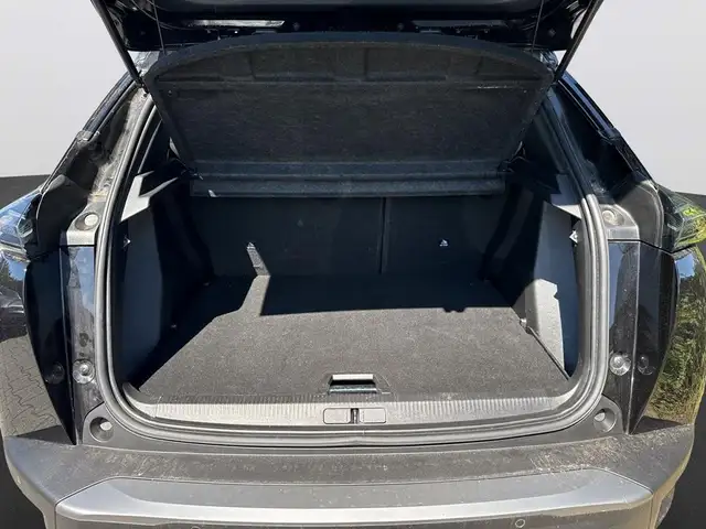 Peugeot 2008 view 8