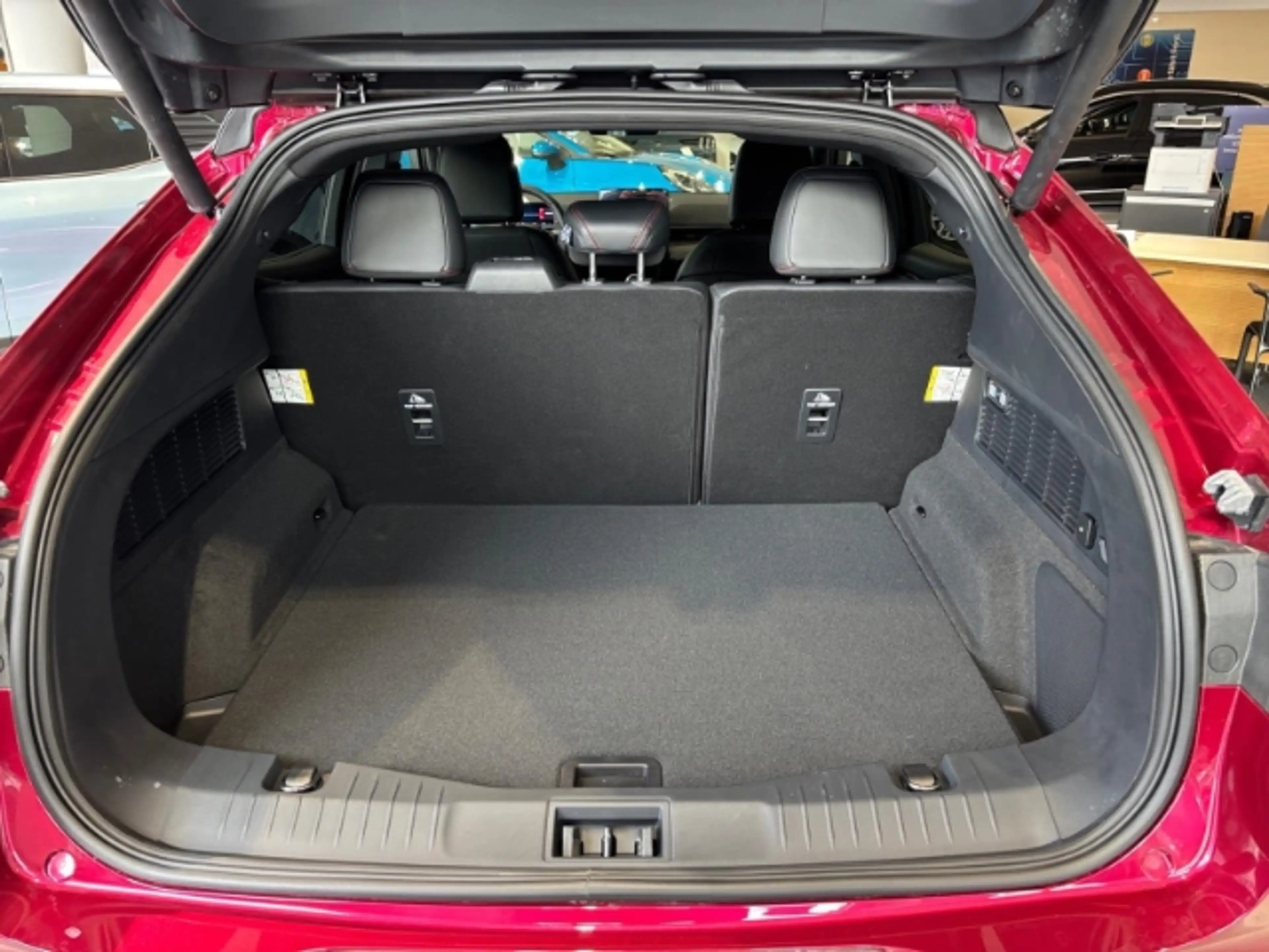 Ford Mustang Mach-E Premium Long Range RWD 88kWh *WÄRMEPUMPE*TECHNOLOG — photo 12