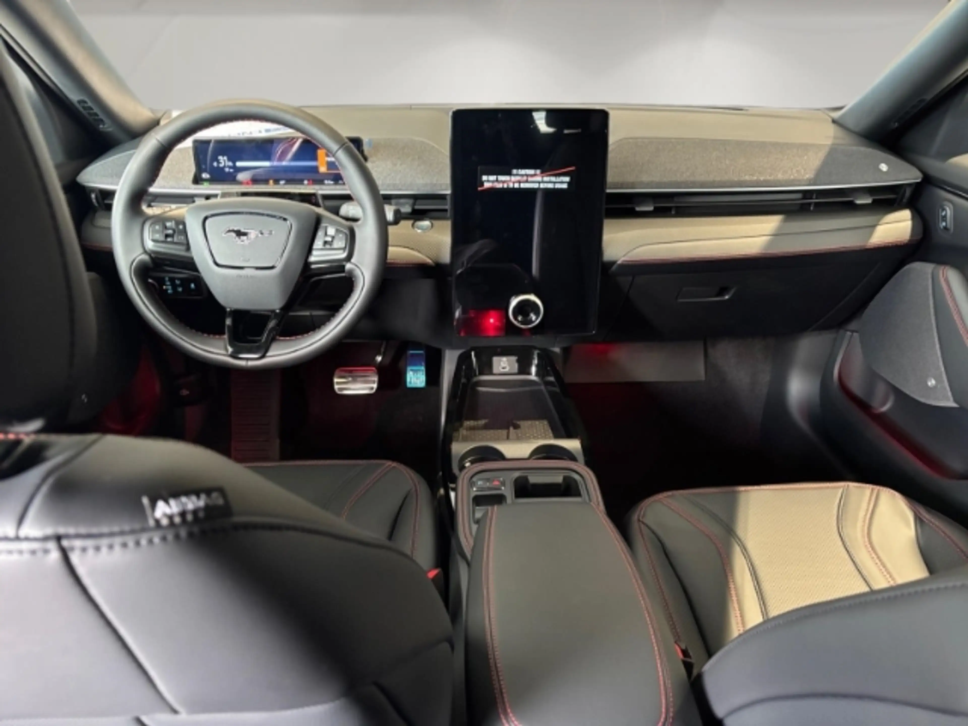 Ford Mustang Mach-E Premium Long Range RWD 88kWh *WÄRMEPUMPE*TECHNOLOG — photo 11