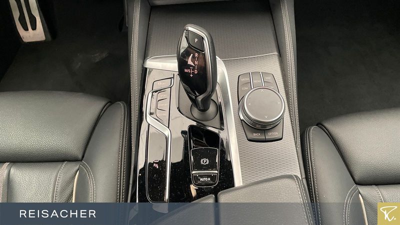 BMW 530 d A Tour. M-Sport AHK LCPro ACC RFK PDC HUD — photo 11