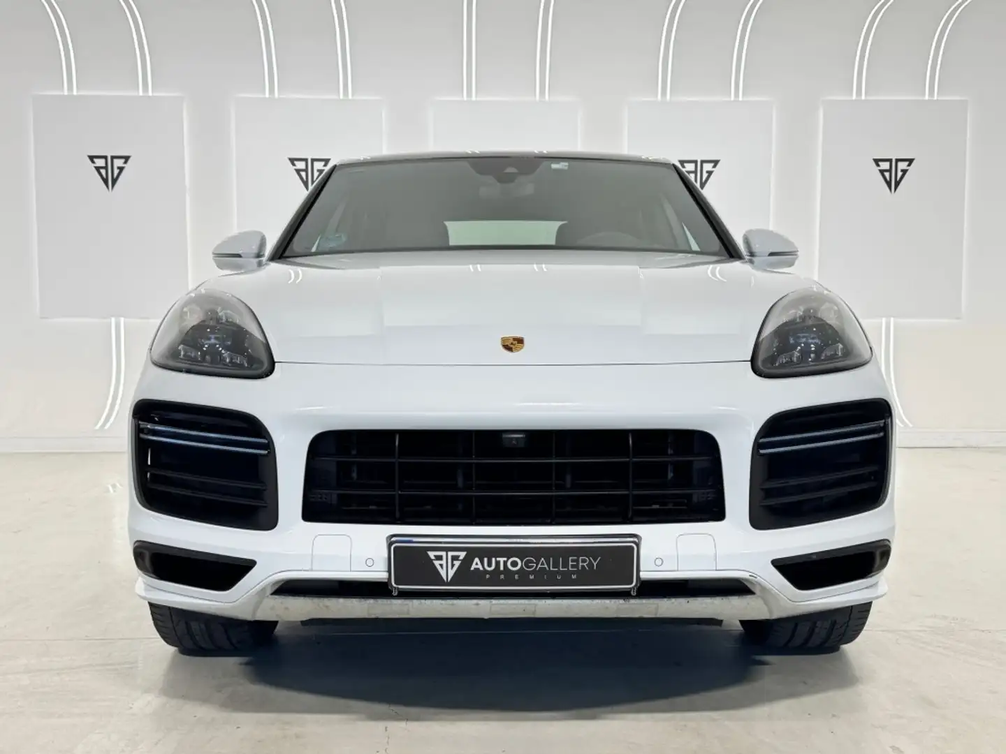 Porsche Cayenne Turbo Coupé Aut. Blanco - 2