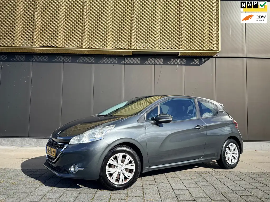 Peugeot 208 2013 из Европы — купить под ключ