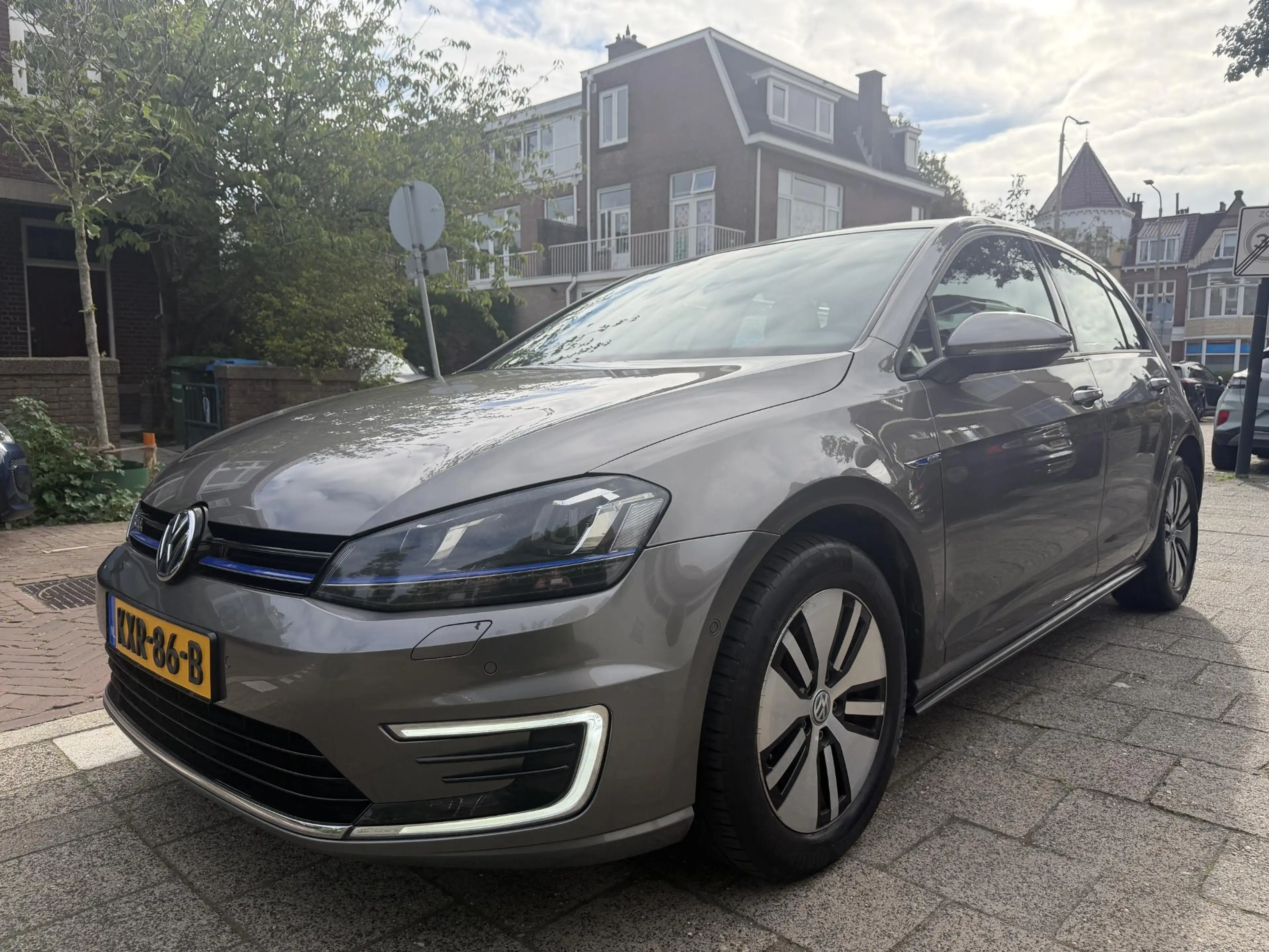 Volkswagen Golf GTE 1.4 TSI — photo 7