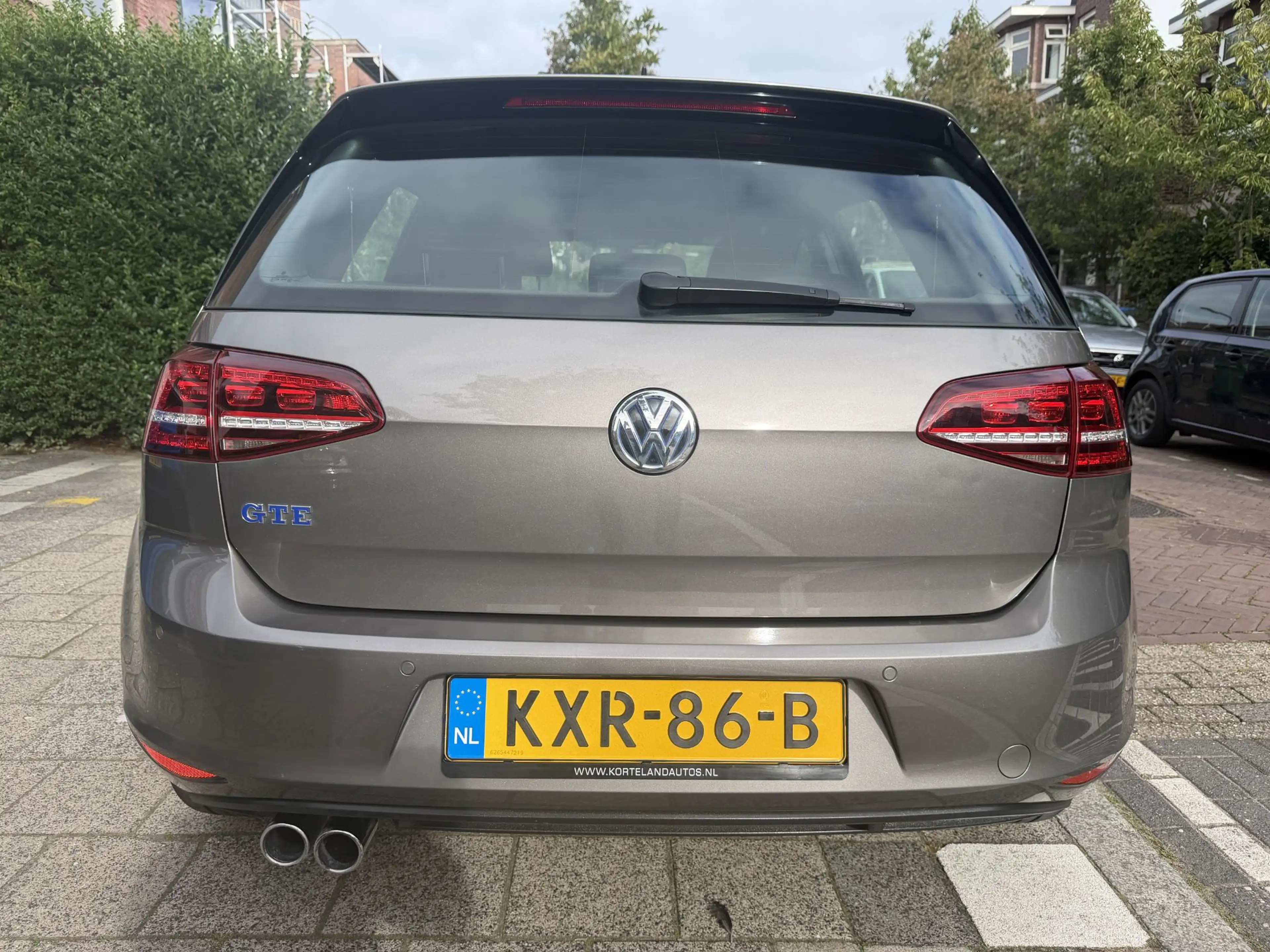 Volkswagen Golf GTE 1.4 TSI — photo 4
