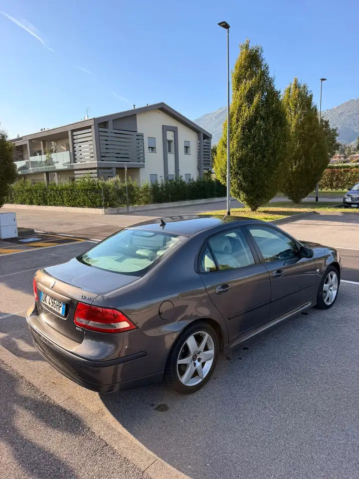 Saab 9-3