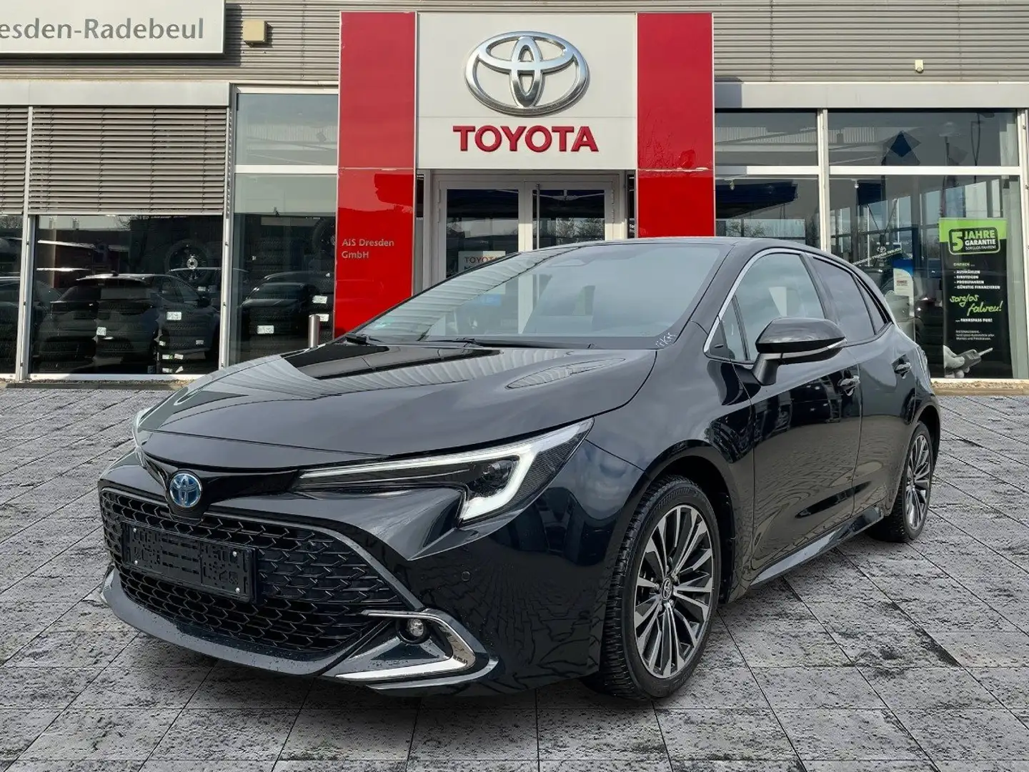 Toyota Corolla 1.8 Hybrid Team D CloudNavi*ACC*KAM*DAB Schwarz - 1