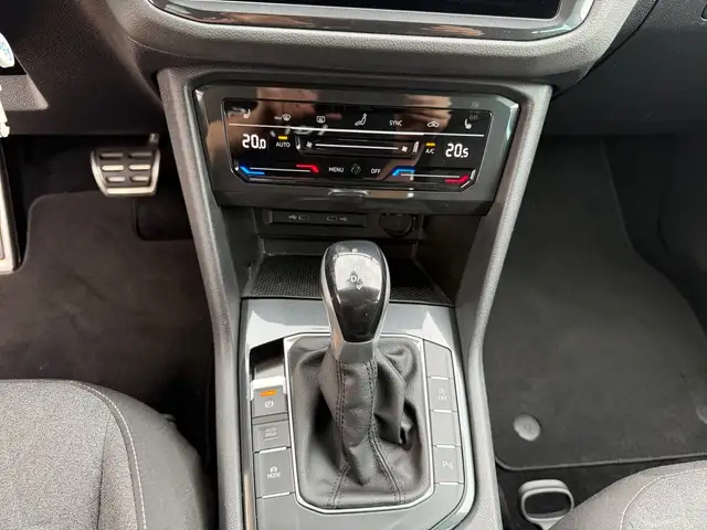 Volkswagen Tiguan view 9