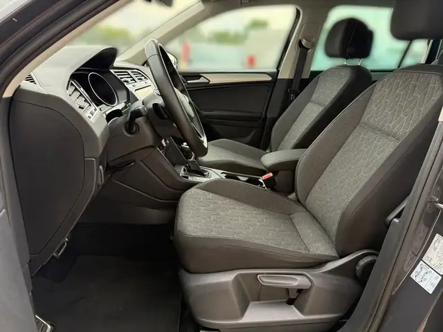 Volkswagen Tiguan view 7