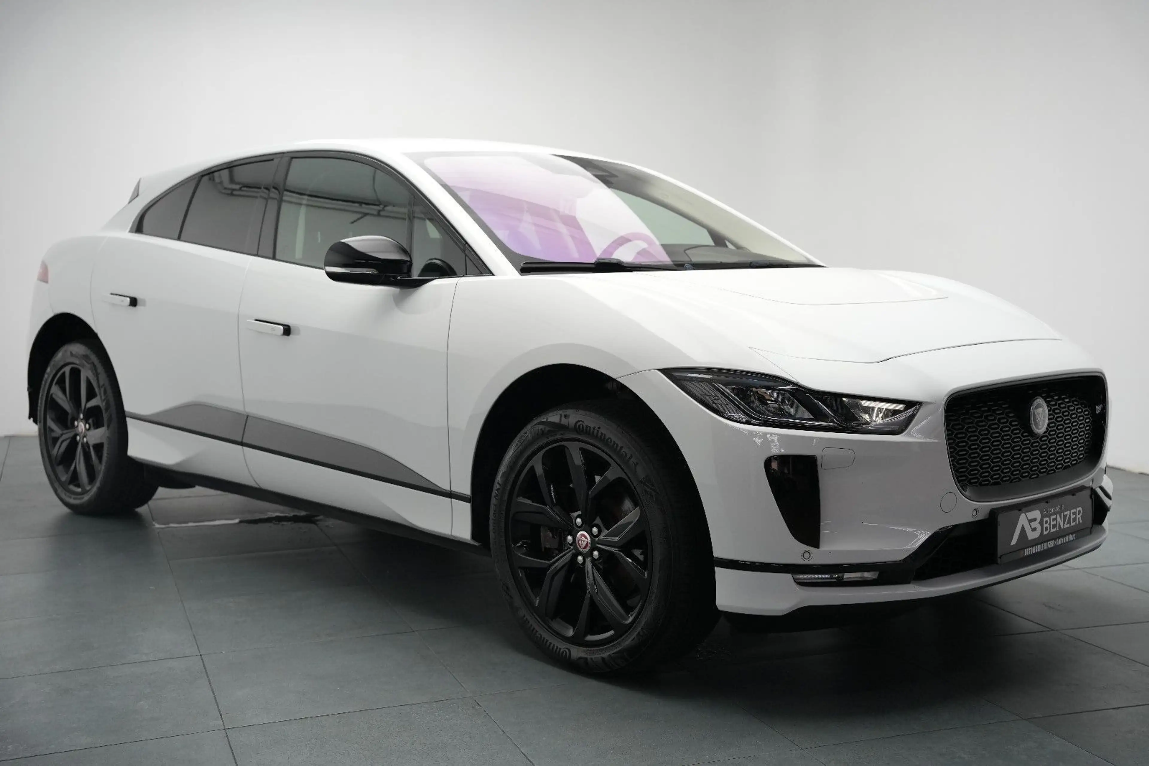 Jaguar I-Pace I-PACE 400 AWD/Black-Pack/CarPlay/MERIDIAN/89,6% — photo 5