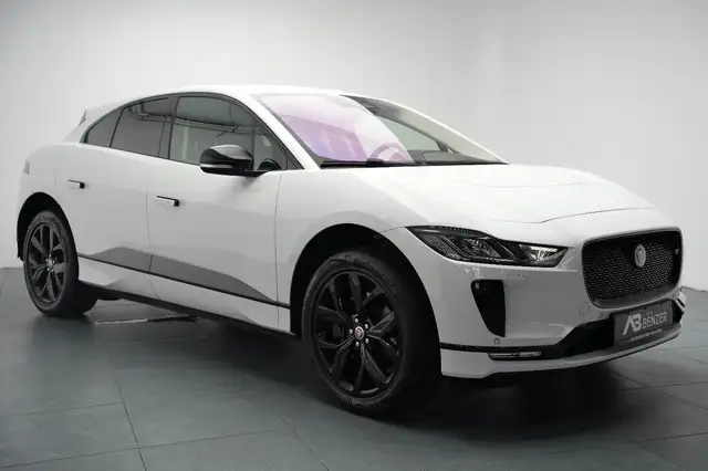 Jaguar I-Pace view 5