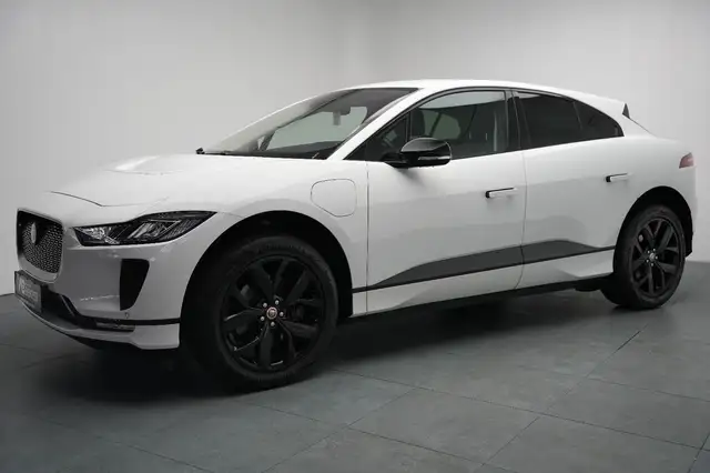 Jaguar I-Pace view 6