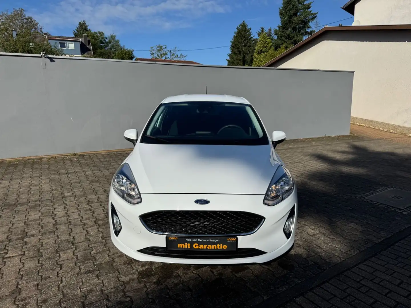 Ford Fiesta Cool & Connect Weiß - 2