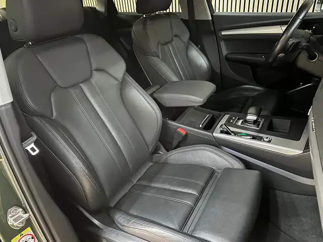 Audi Q5 view 6