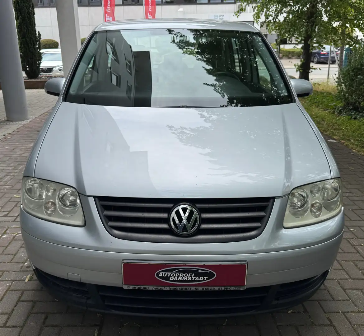 Volkswagen Touran TÜV AU NEU*KLIMA*SITZ-HZ*AUTOMATIK* Silber - 2