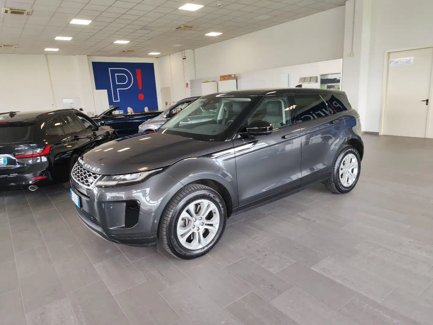 Land Rover Range Rover Evoque 2.0 I4 S 200cv MHEV AWD Navi Cruise Pelle Fari LED Grijs - 1