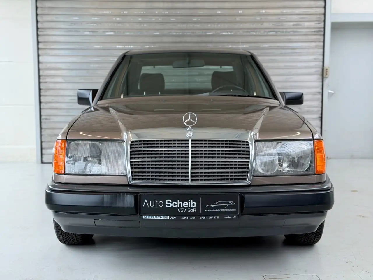 Mercedes-Benz 300 E*W124*Automatik*Klima*Schiebedach*, foto 4