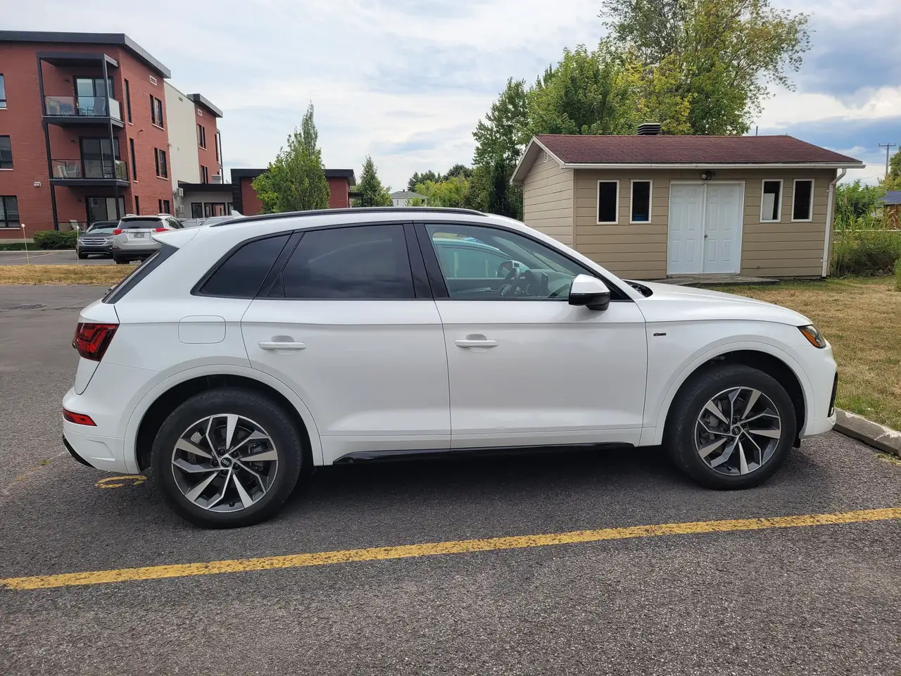 Audi Q5 снимка Audi Q5
