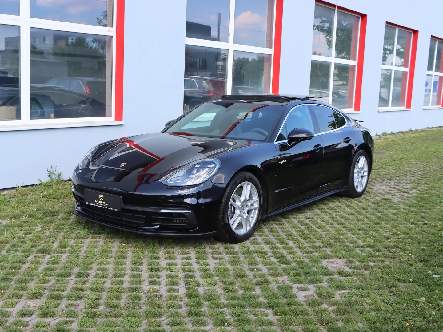 Porsche Panamera 4 E-Hybrid | PANORAMA | LEDER | PDLS+ |Spurhalteas Schwarz - 2