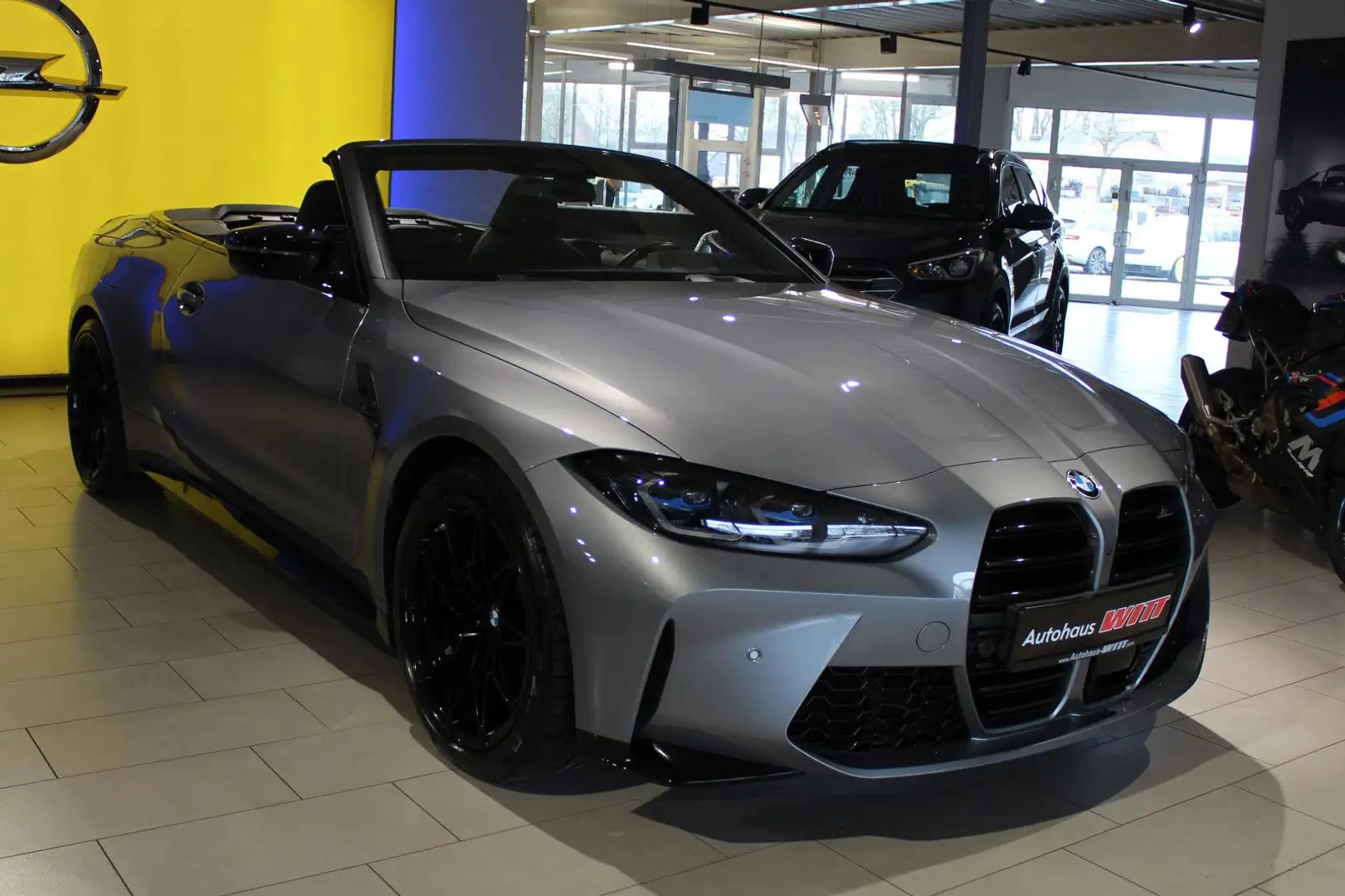 BMW M4 Cabrio xDrive Competition *Carbon*M Driver´s Grau - 1