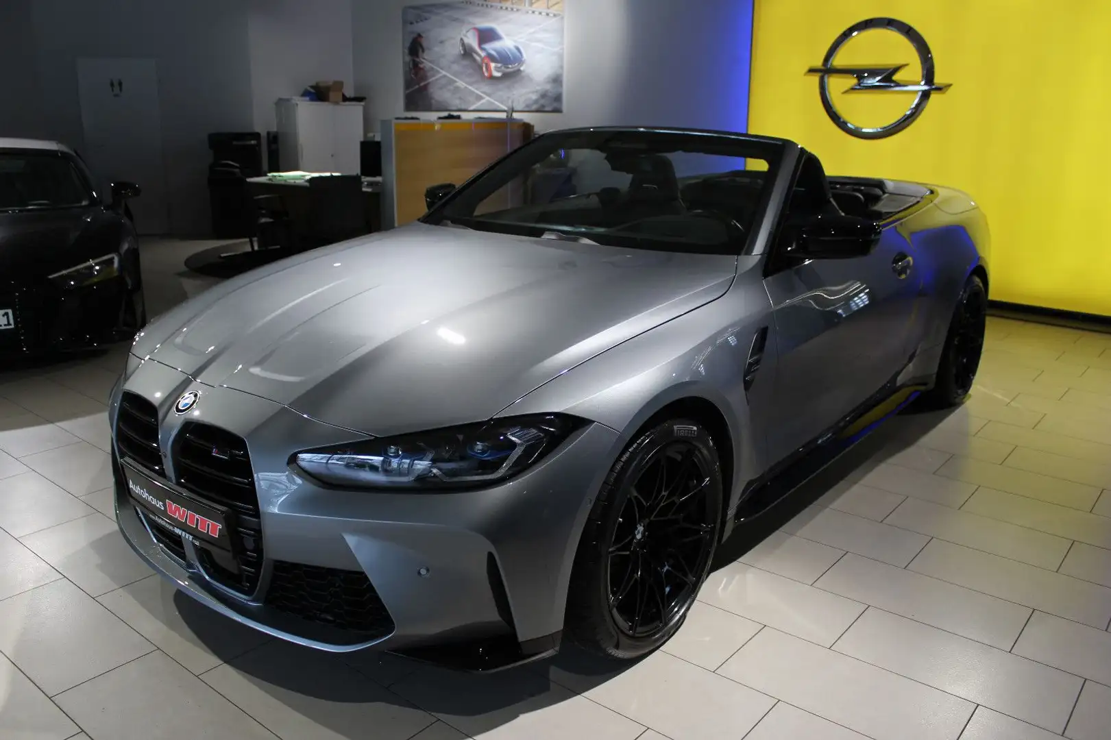 BMW M4 Cabrio xDrive Competition *Carbon*M Driver´s Grau - 2