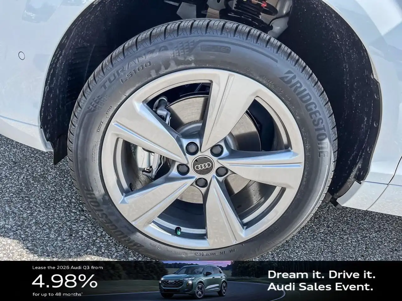 Audi Q3 снимка Audi Q3