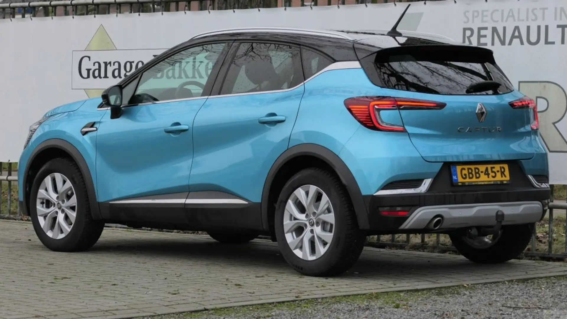 Renault Captur TCe 130 EDC Automaat Intens Blauw - 2