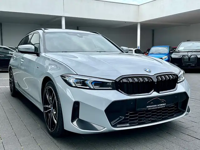 BMW 3 Series view 2