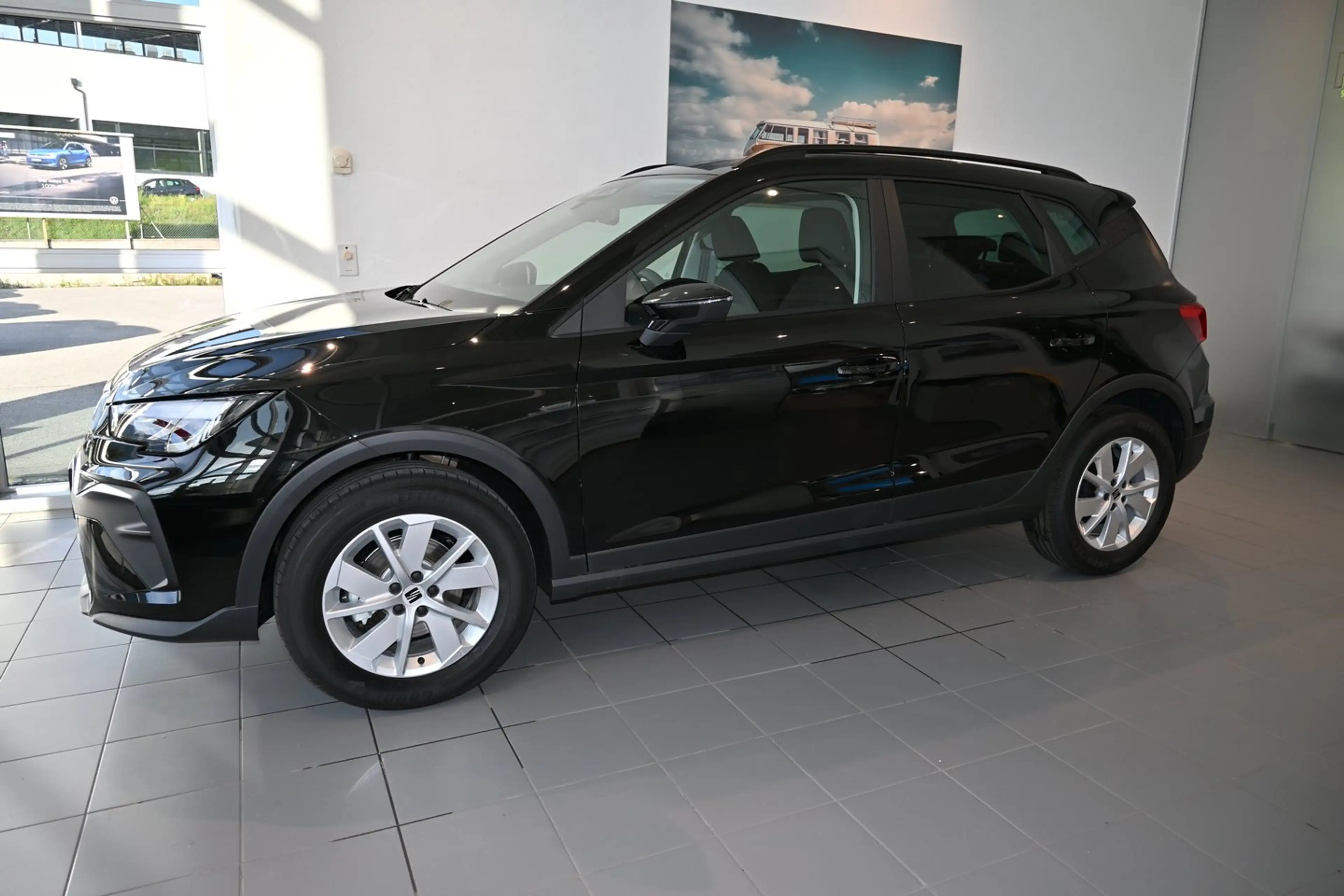SEAT Arona Reference Edition 1.0 TSI — photo 2