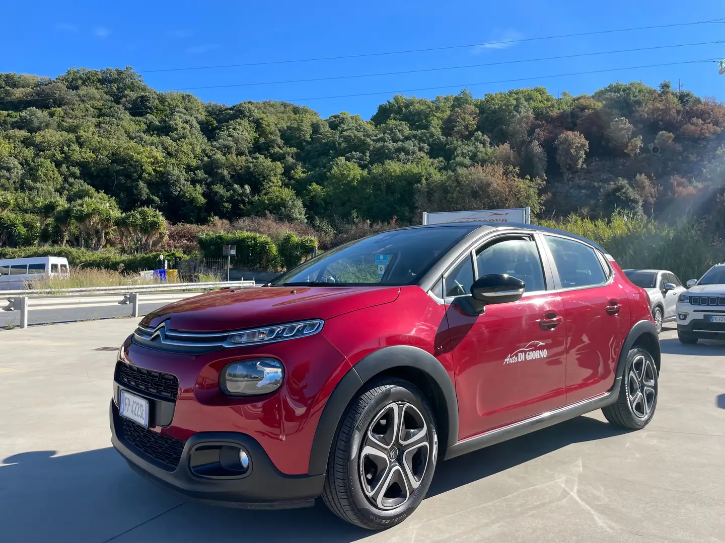 Citroen C3 1.2 PureTech Shine Gpl Rosso - 1