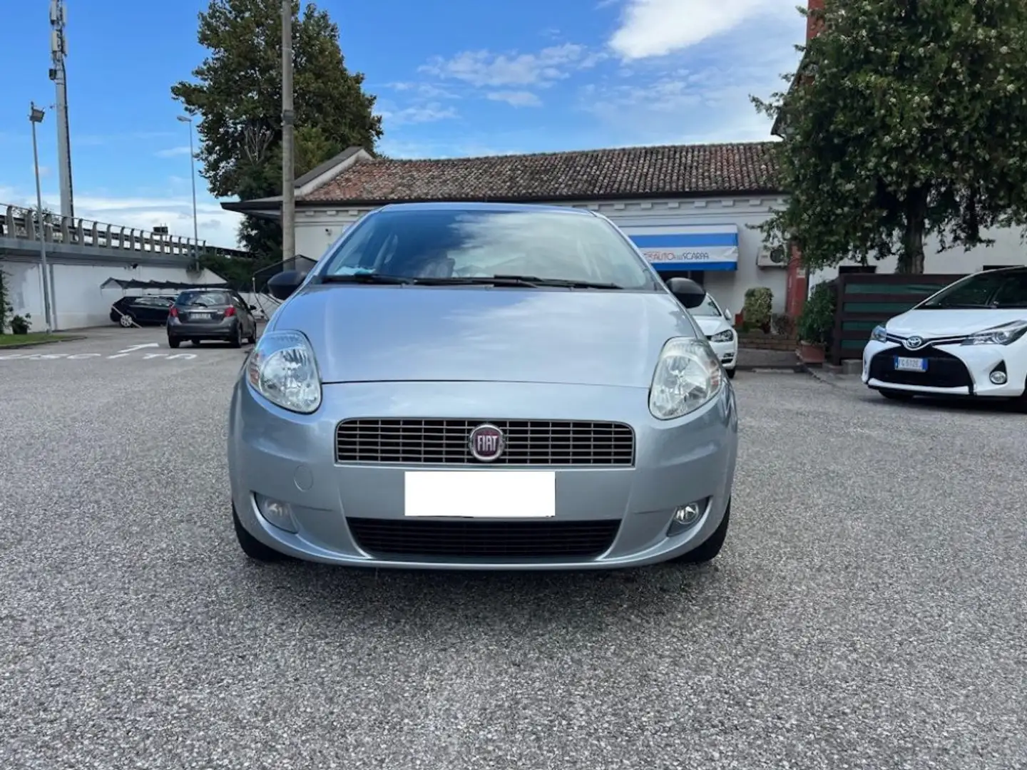 Fiat Grande Punto 1.2 5 porte Dynamic Grau - 2