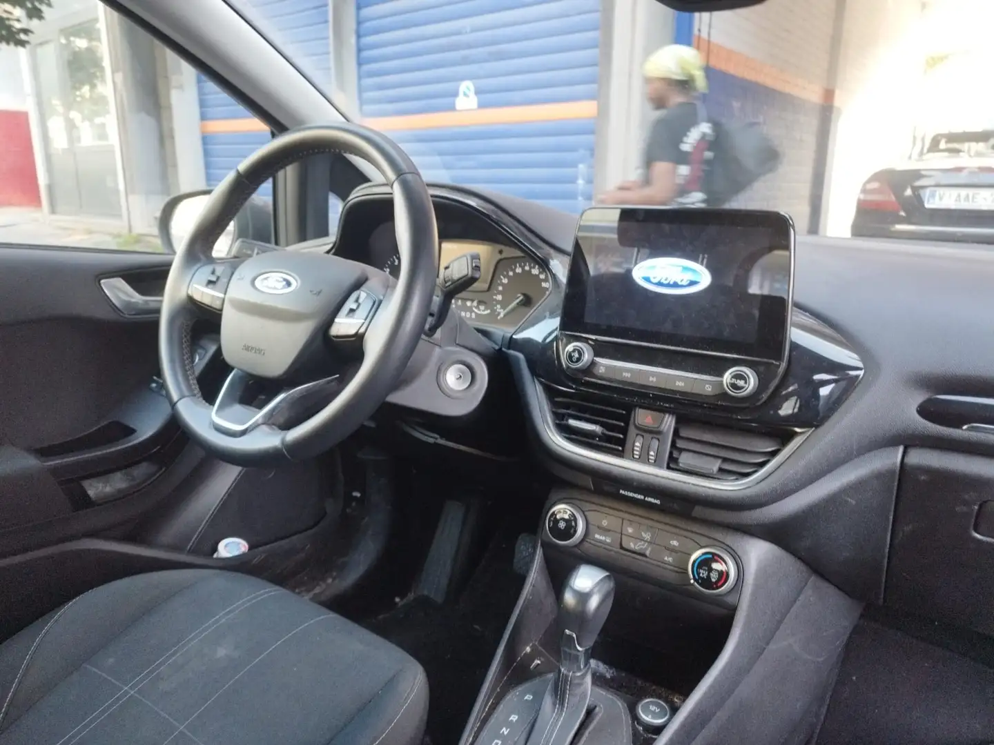 Ford Fiesta 1.4 Autom. Titanium - 2