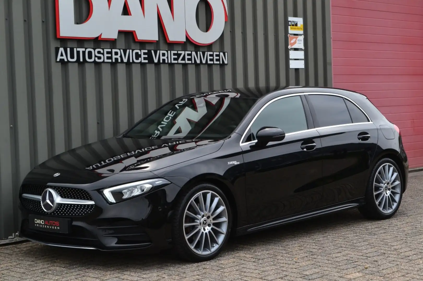 Mercedes-Benz A 200 163PK AMG Styling Camera/Navi/LED/A200 Schwarz - 1