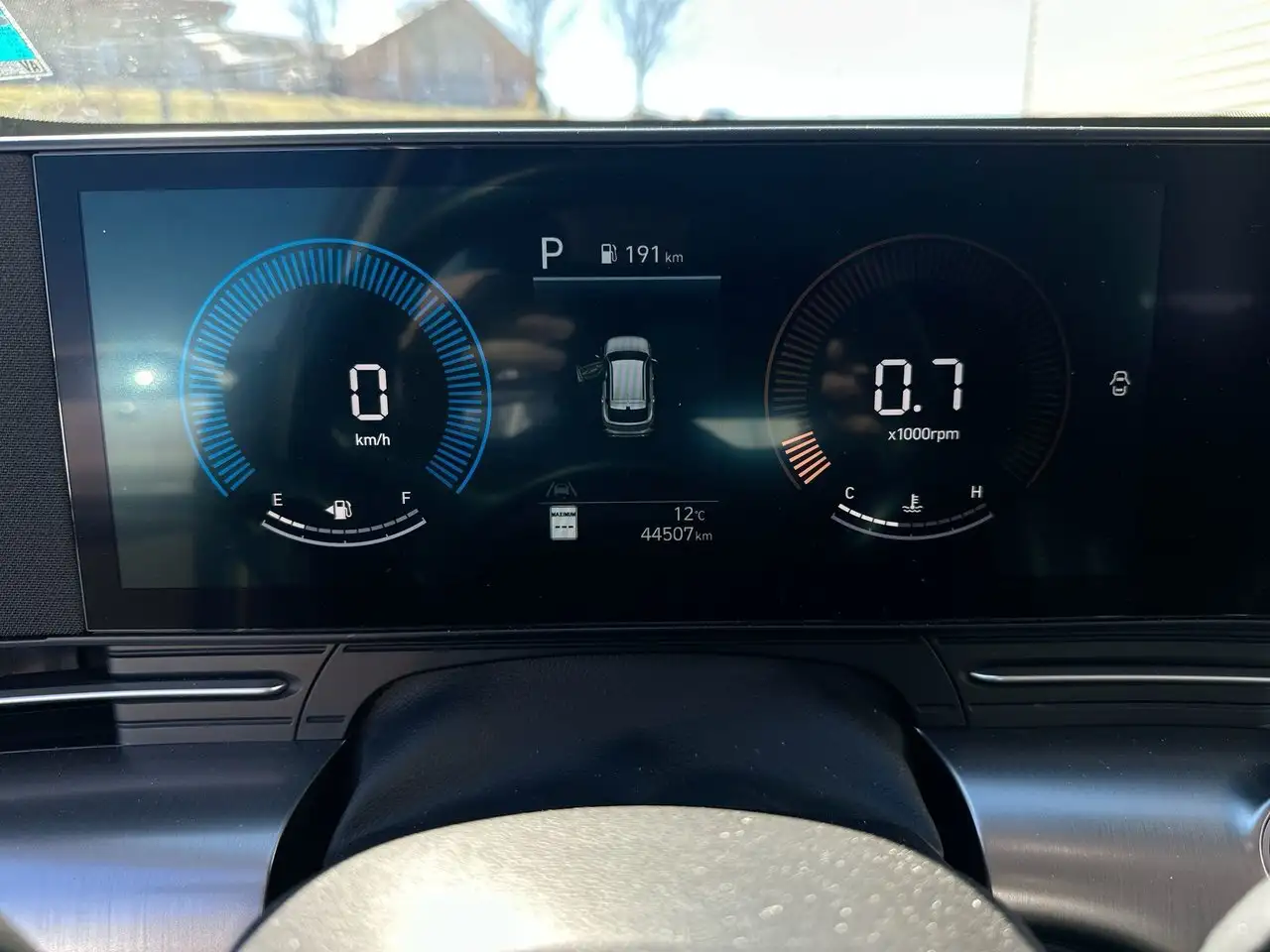 Hyundai KONA снимка Hyundai KONA