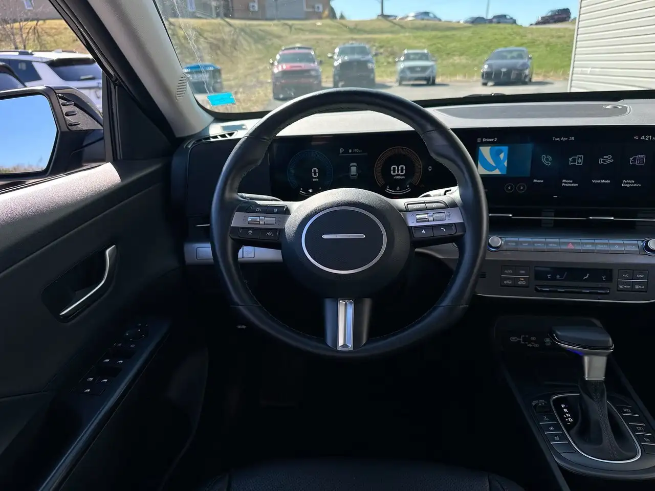 Hyundai KONA снимка Hyundai KONA