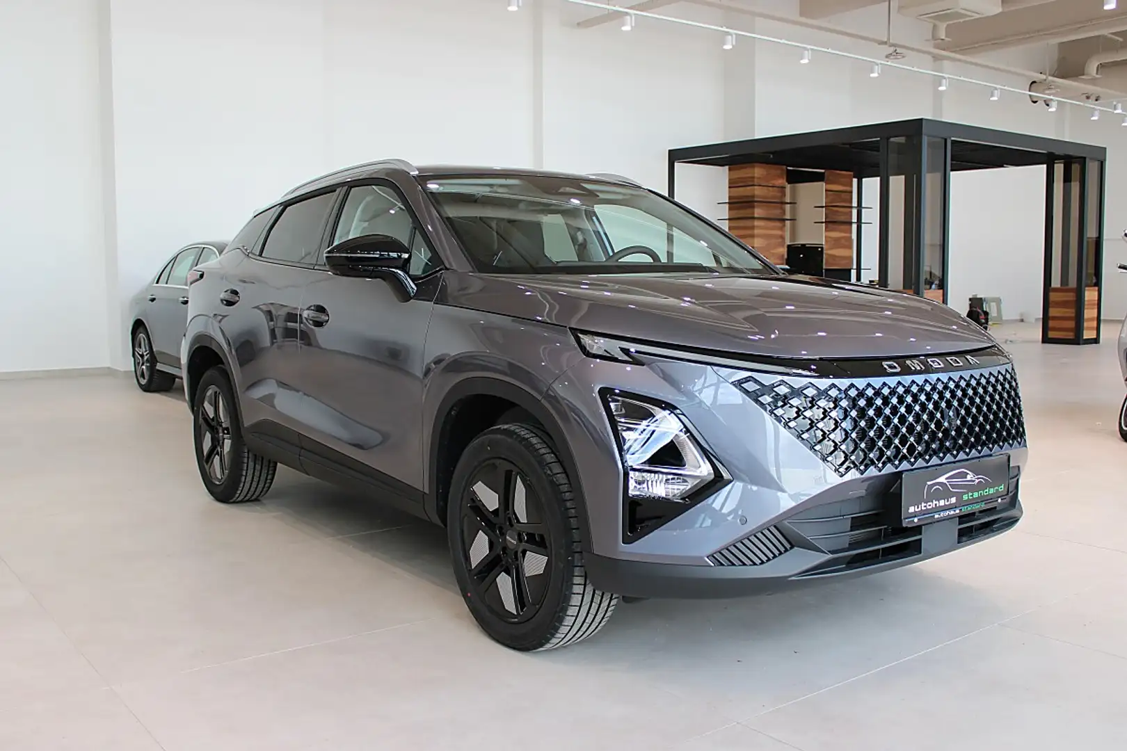 Omoda 5 HEV Premium Line Weiß - 1