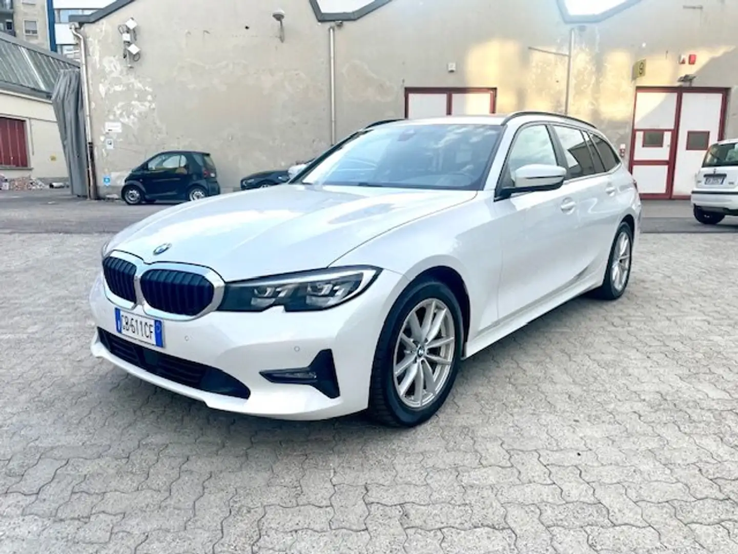 BMW 320 Serie 3 320d Touring mhev Sport Led Tiplo clima Weiß - 1