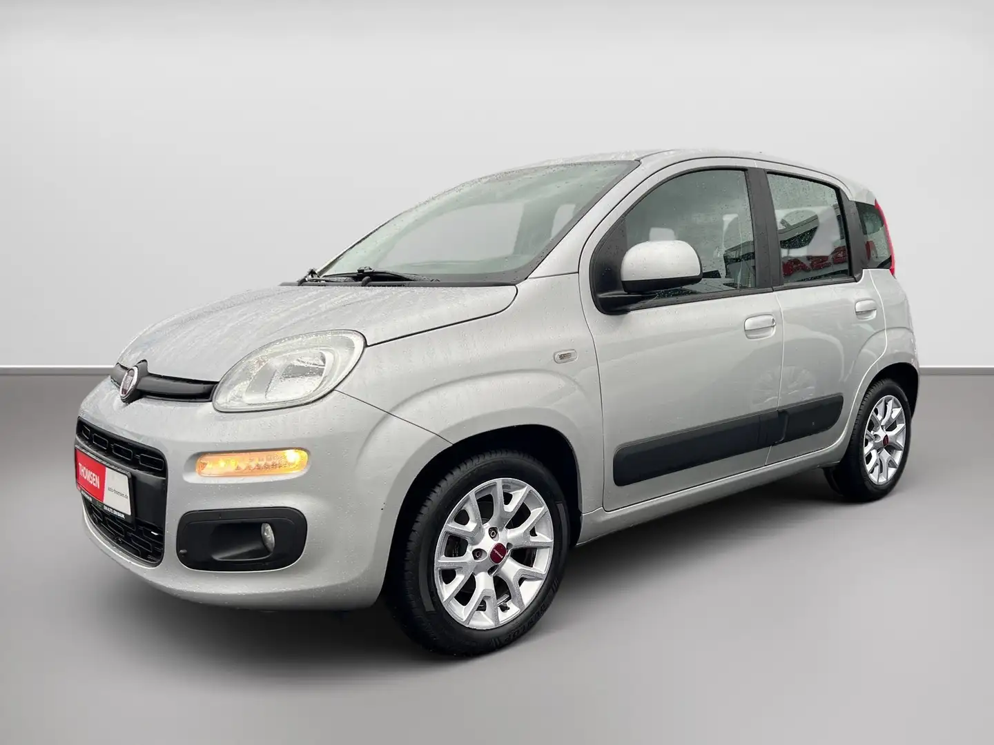 Fiat New Panda Lounge 1.2 8V 51kW PDC+DAB+Klima Grijs - 2