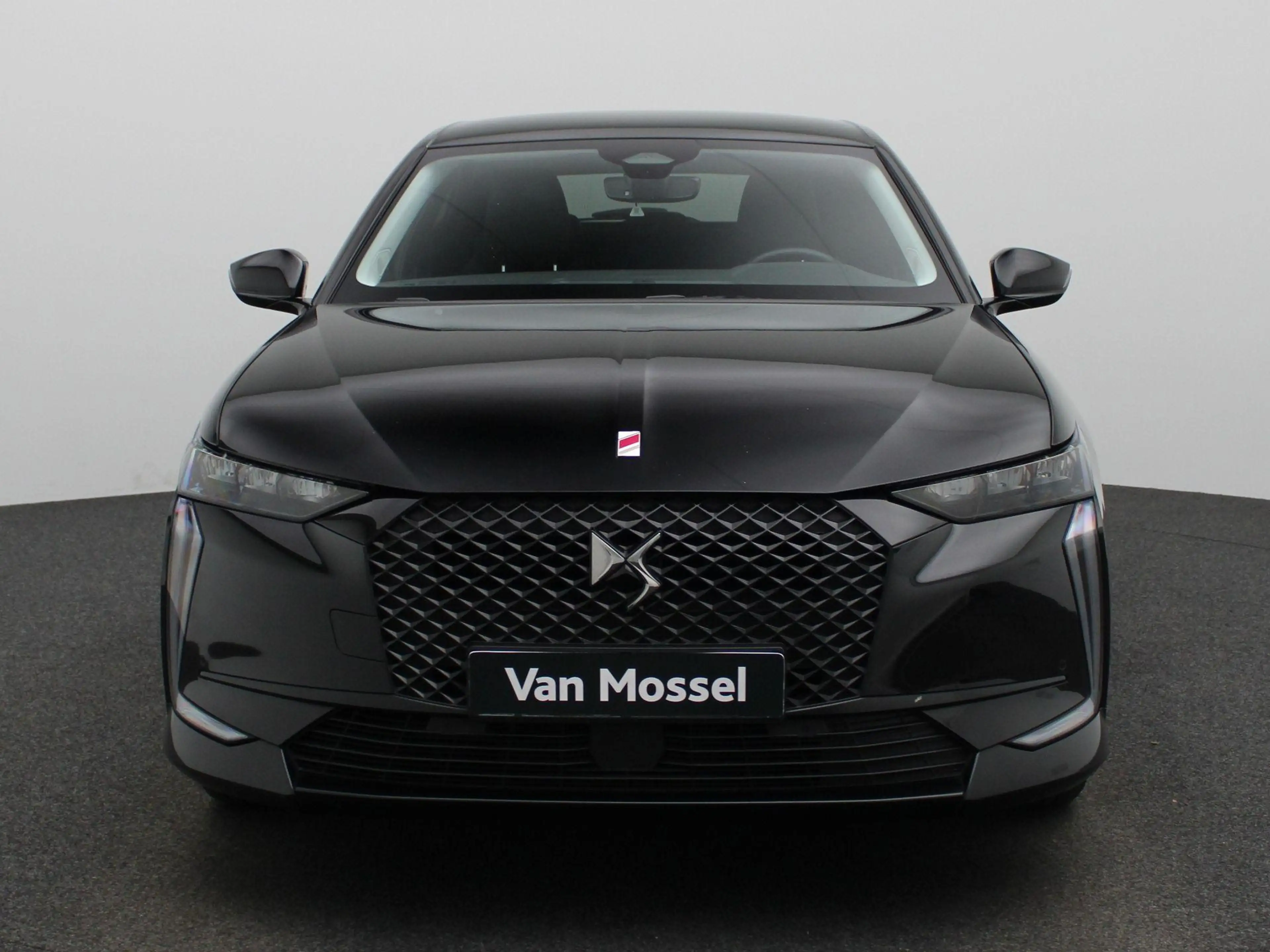 DS Automobiles DS 4 PureTech 130 Automatic Performance Line — photo 3