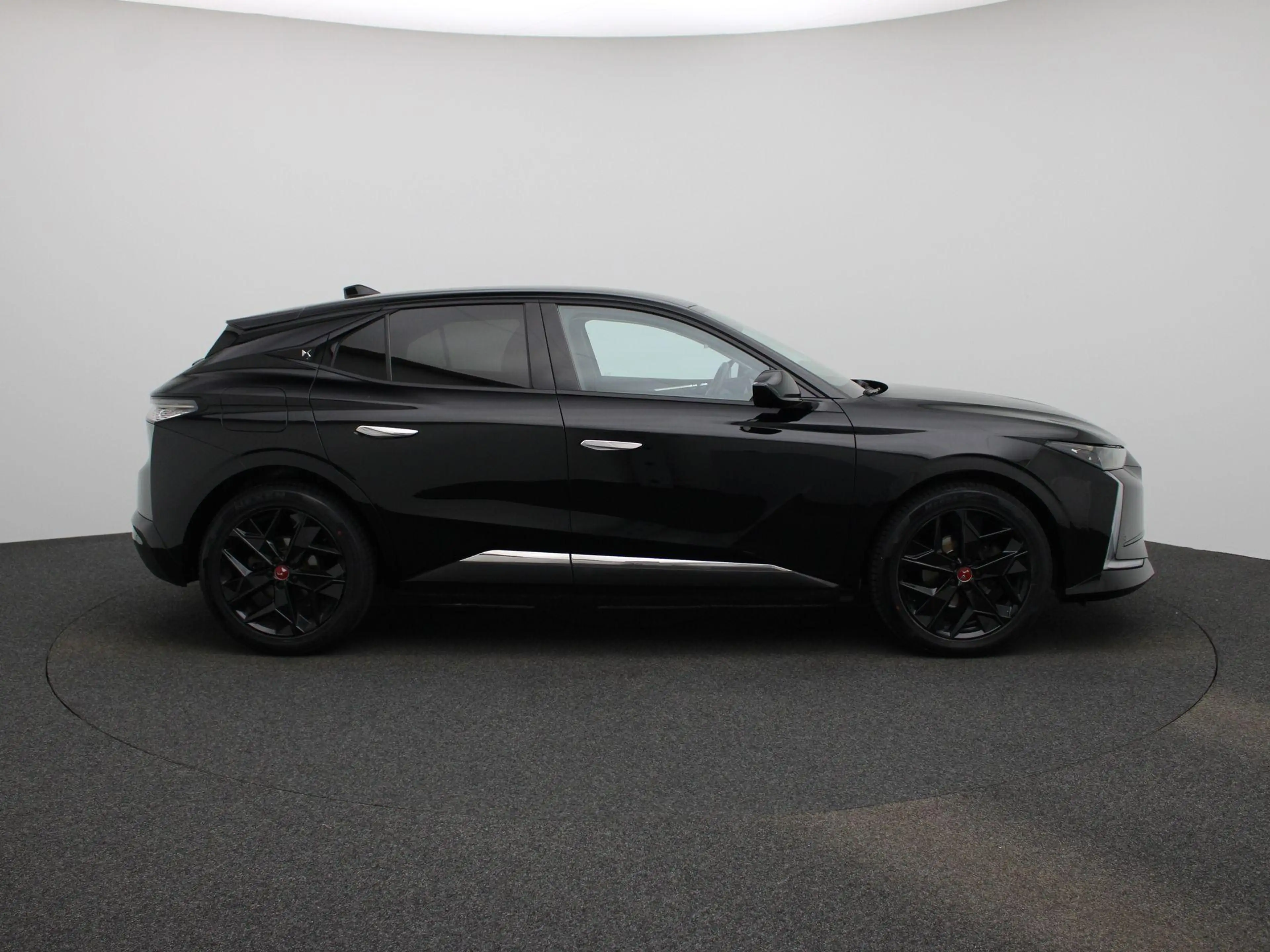 DS Automobiles DS 4 PureTech 130 Automatic Performance Line — photo 6