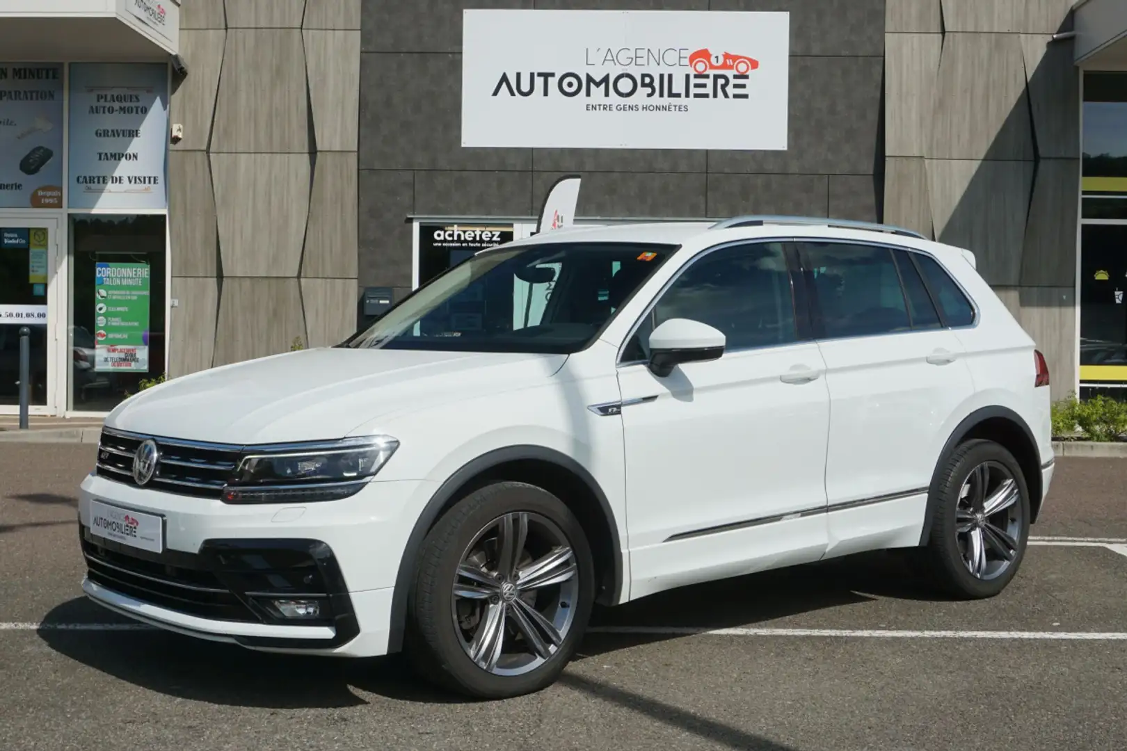 Volkswagen Tiguan Allspace 2.0 TDi 240 ch 4Motion DSG7 R-Line Blanc - 1