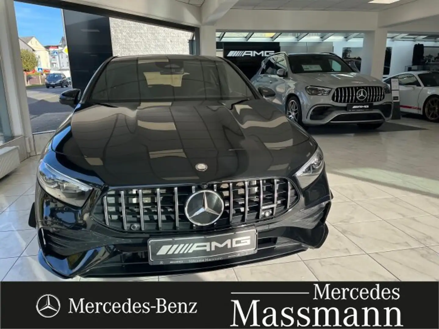 Mercedes-Benz A 35 AMG A 35 AMG  AMG Sport Zwart - 2