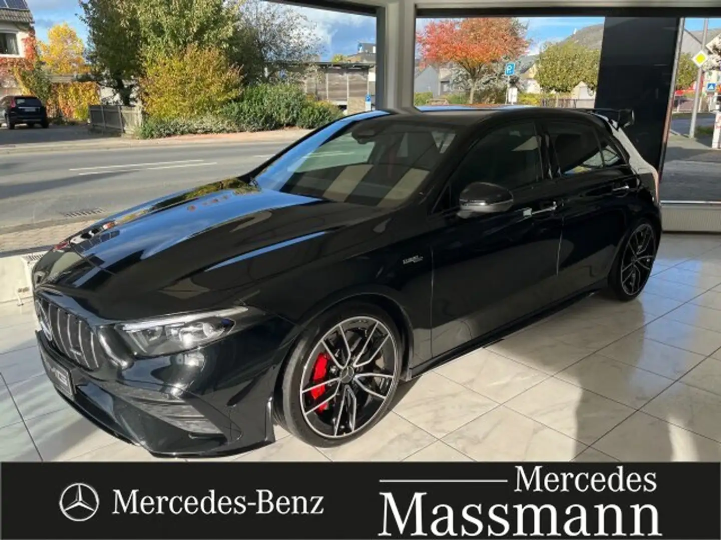 Mercedes-Benz A 35 AMG A 35 AMG  AMG Sport Zwart - 1