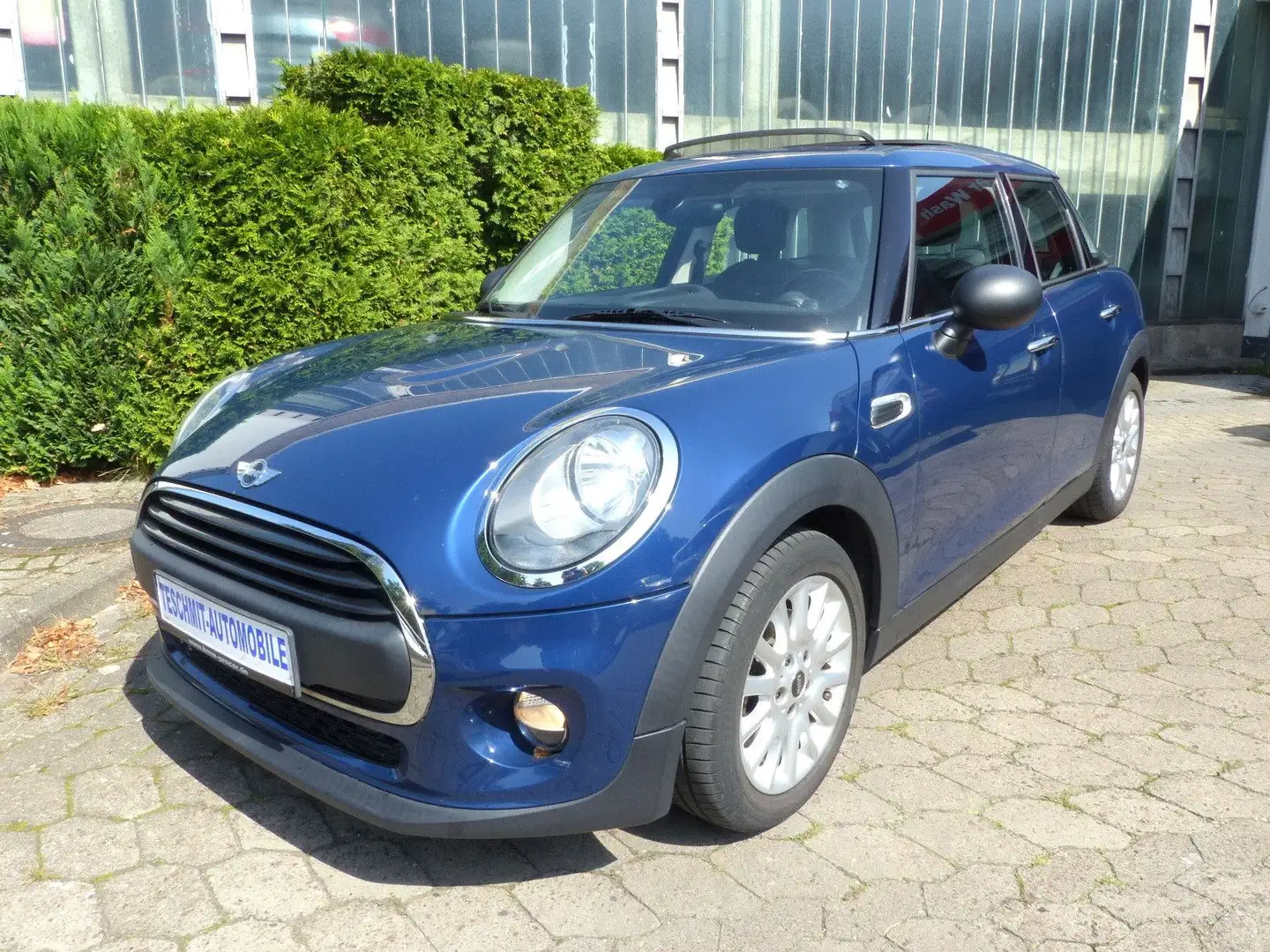 MINI One D 5-trg Navi/Klimaautom/Panorama/PDC Blau - 2
