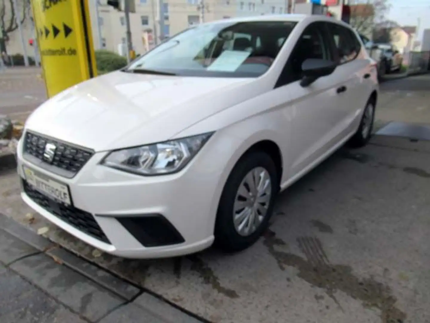 SEAT Ibiza 1.0 Reference 5tg Klima/DAB/16Tkm Weiß - 2
