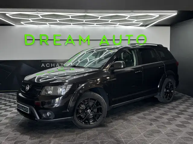 Fiat Freemont 2.0 MULTIJET 16V 140CH BLACK CODE