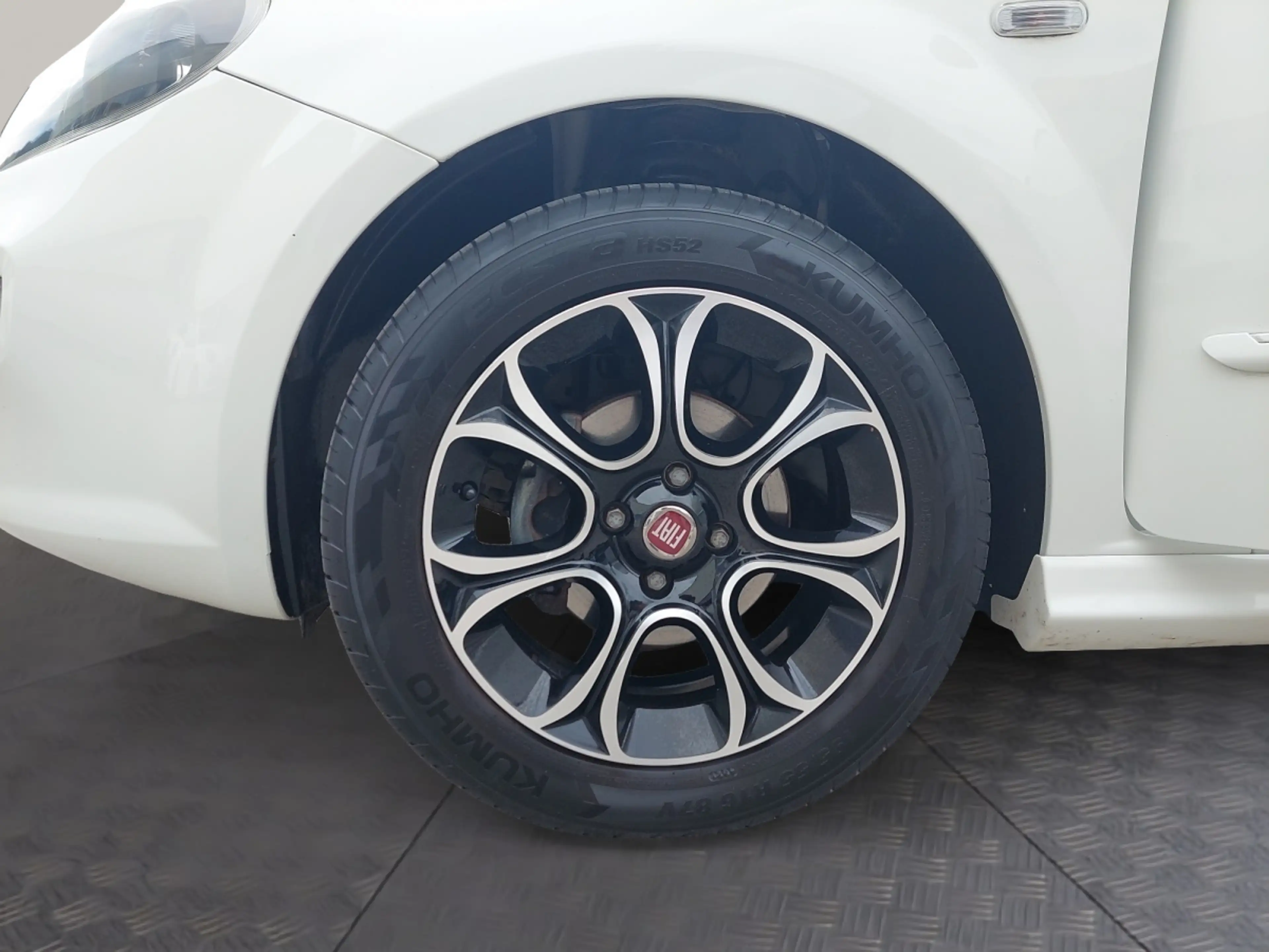 Fiat Punto 1,4 78 Easy — photo 14
