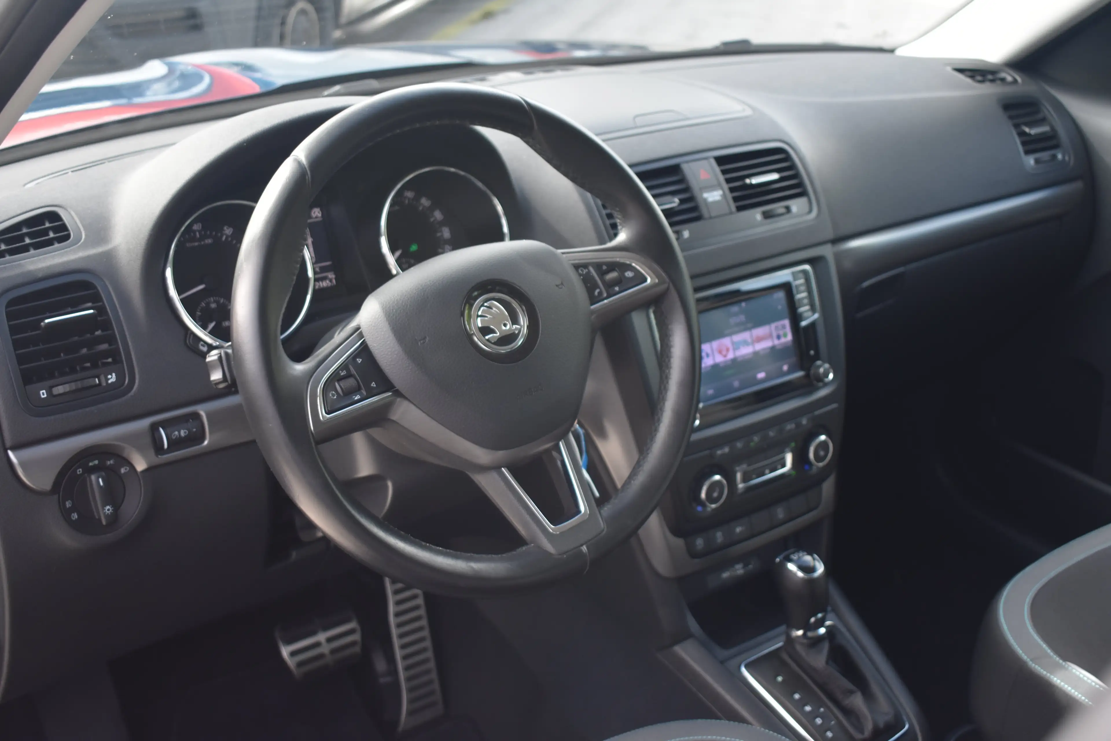 Skoda Yeti Outdoor 1.4 125PK TSI DSG Greentech JOY | Cruise C — photo 9