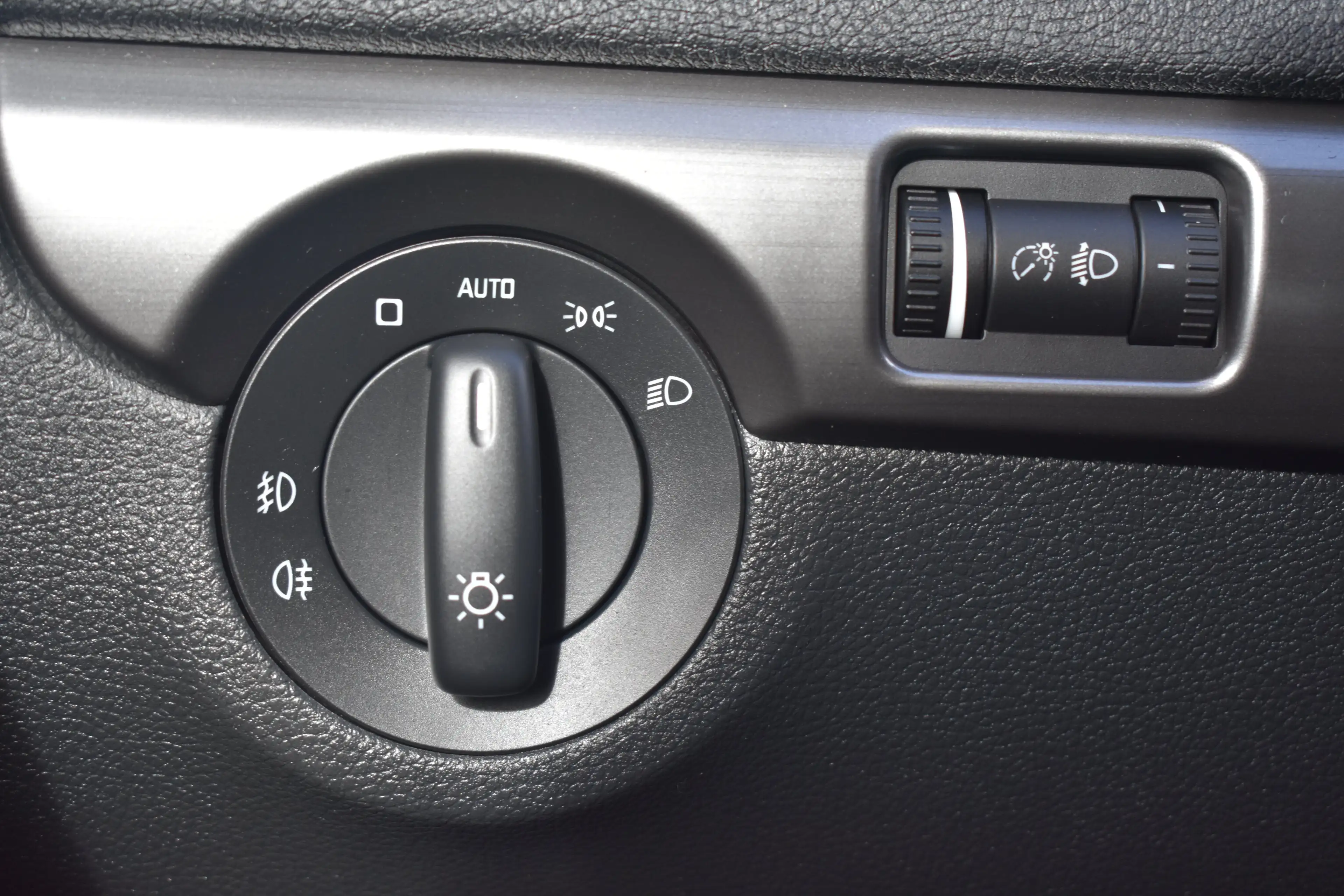 Skoda Yeti Outdoor 1.4 125PK TSI DSG Greentech JOY | Cruise C — photo 14
