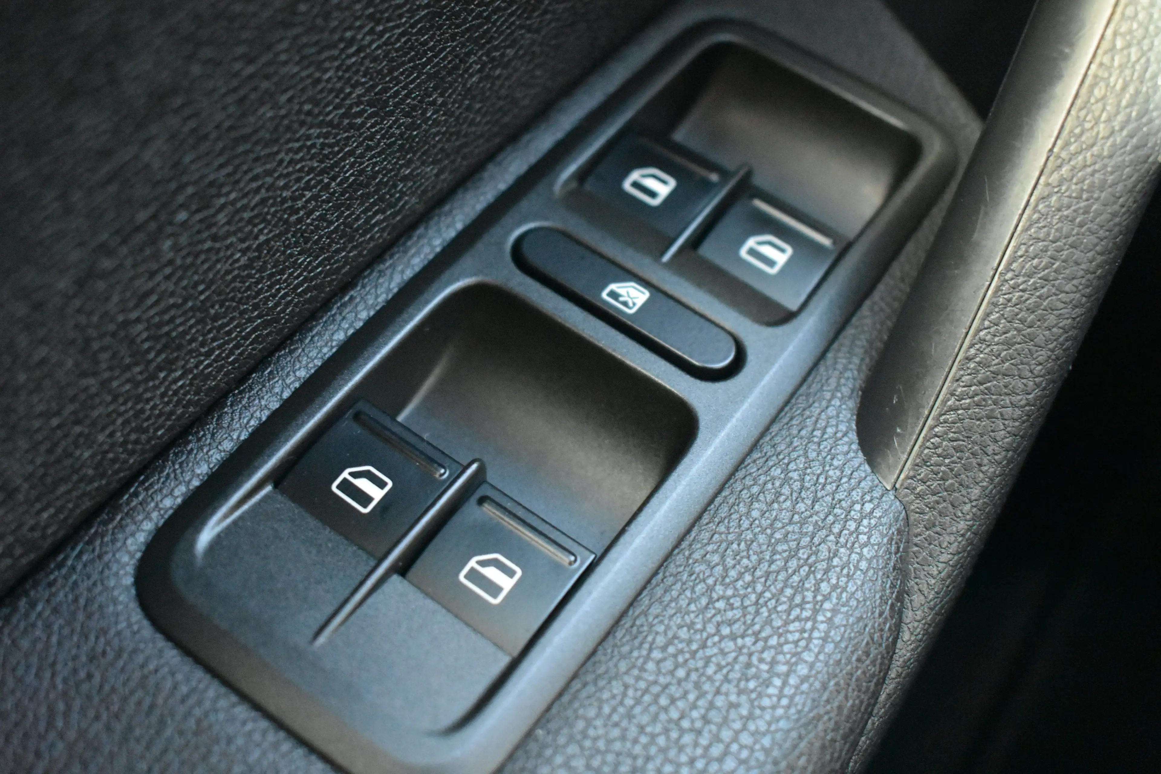 Skoda Yeti Outdoor 1.4 125PK TSI DSG Greentech JOY | Cruise C — photo 12